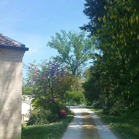 One Bedroom With Shared Pool And Wifi At Appartamento *