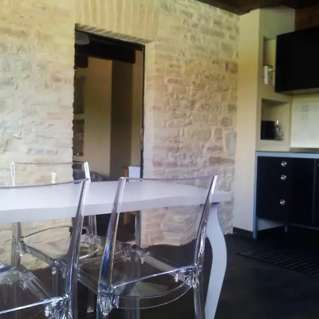 Appartamento One Bedroom With Shared Pool And Wifi At Montalto delle Marche